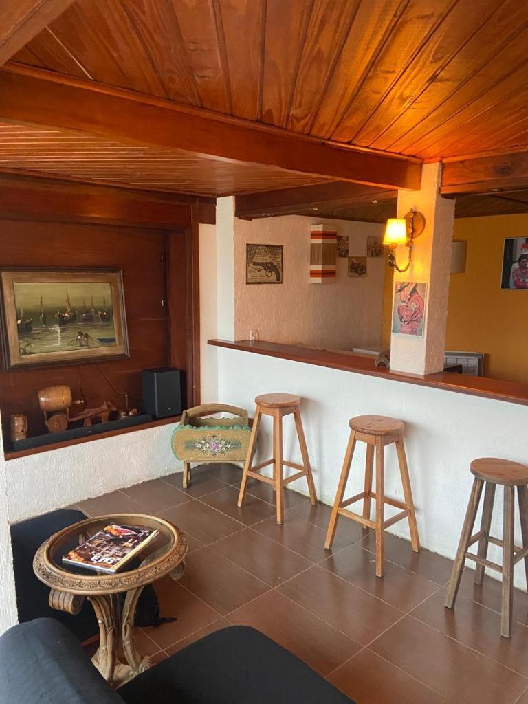 Lar - Chale Com 4 Quartos Em Casa de férias