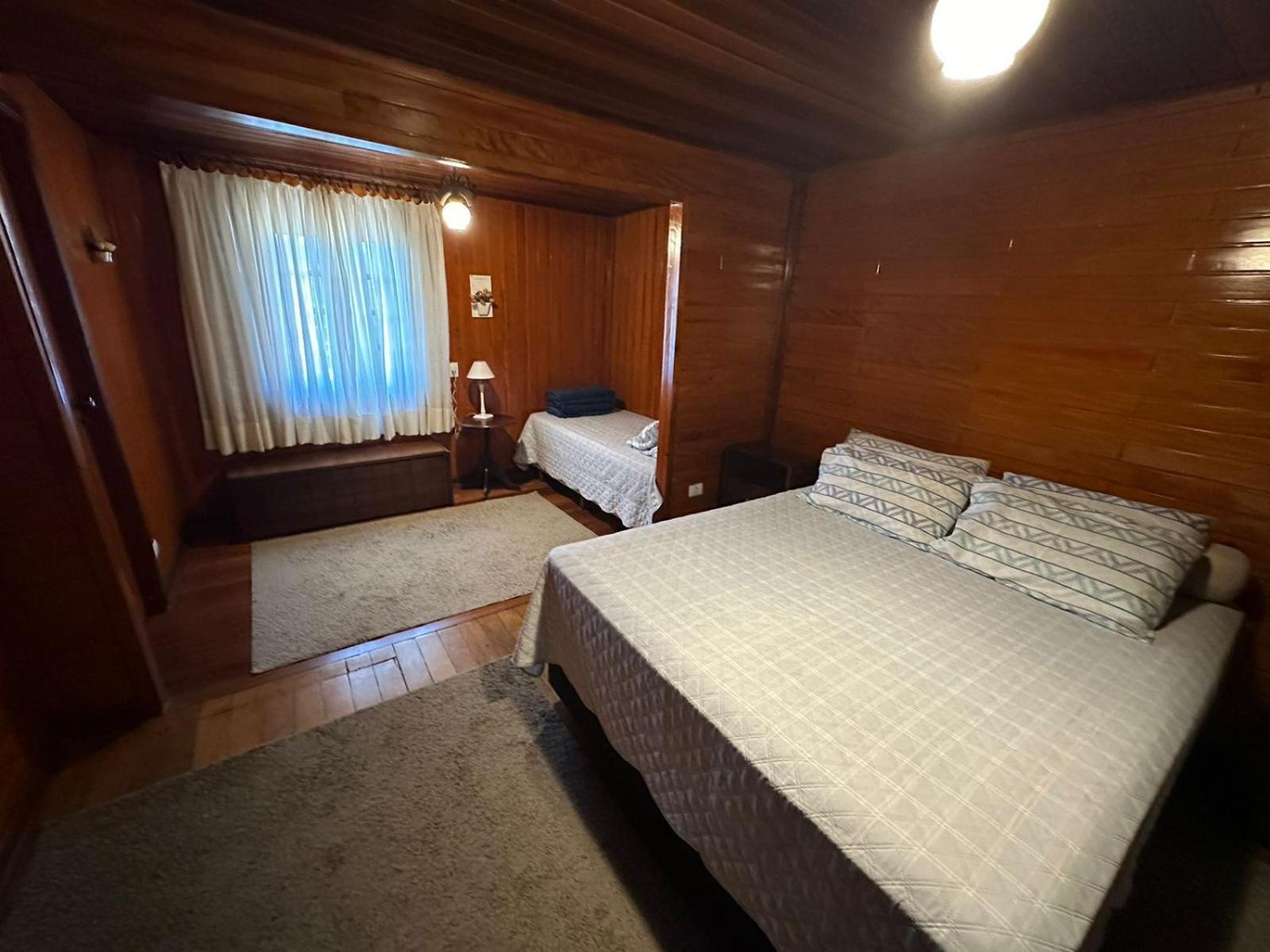 Casa de férias Lar - Chale Com 4 Quartos Em Campos do Jordão